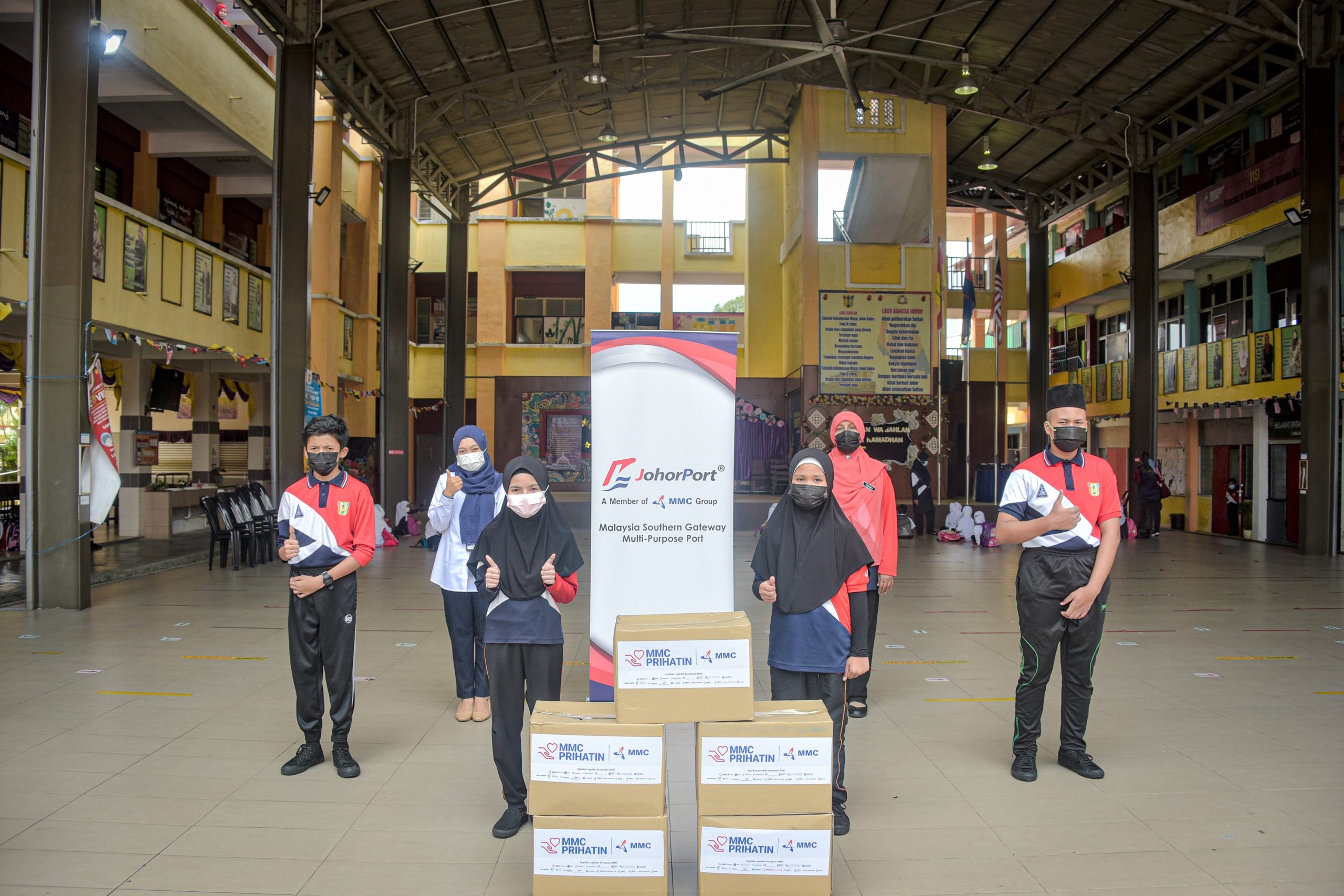 Read more about the article JOHOR PORT DISTRIBUTES ZAKAT AND HARI RAYA CONTRIBUTIONS TO ORPHANS, ASNAF CHILDREN AND UNDERPRIVILEGED FAMILIES