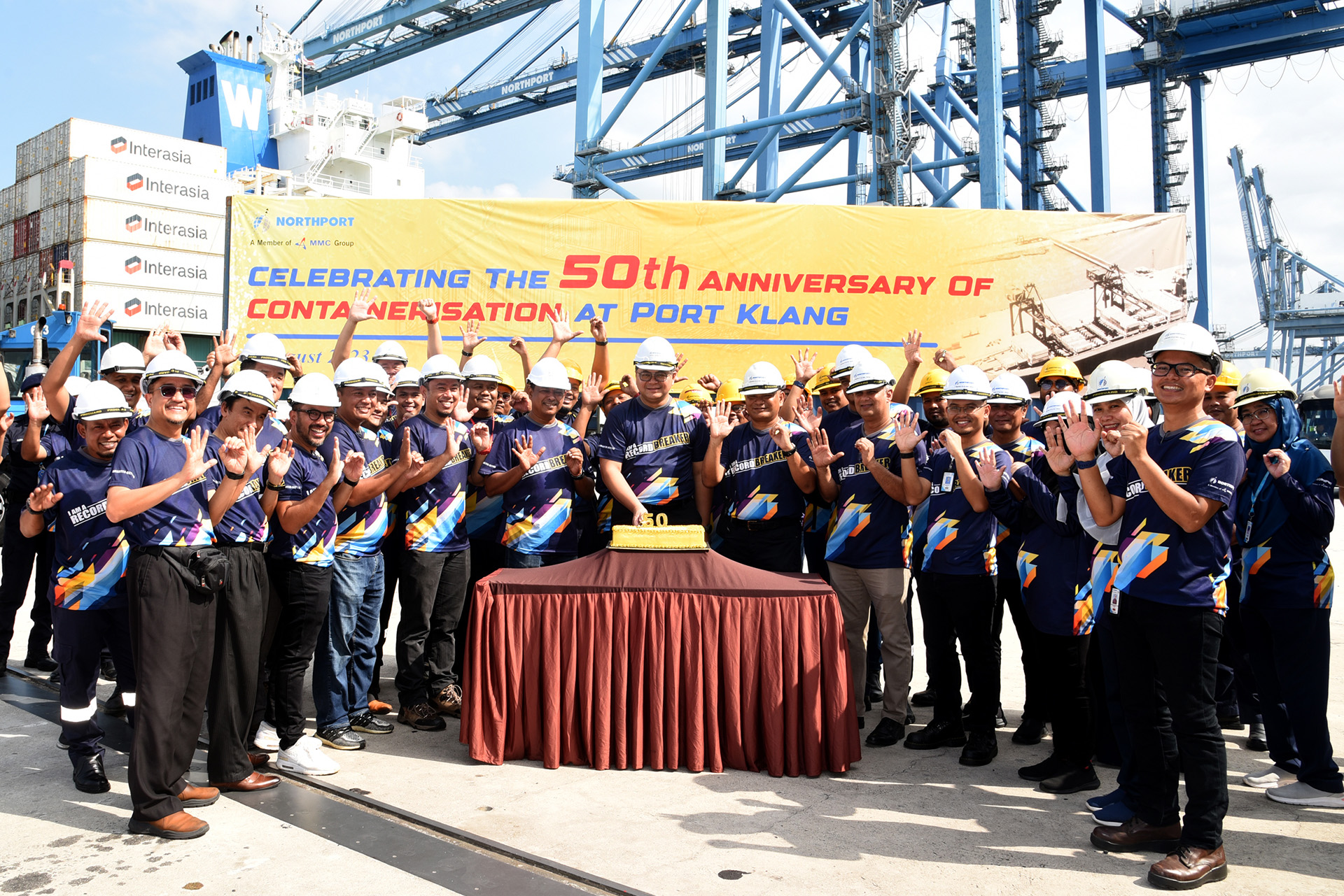 Read more about the article NORTHPORT COMMEMORATES THE 50TH ANNIVERSARY OF CONTAINERISATION AT PORT KLANG