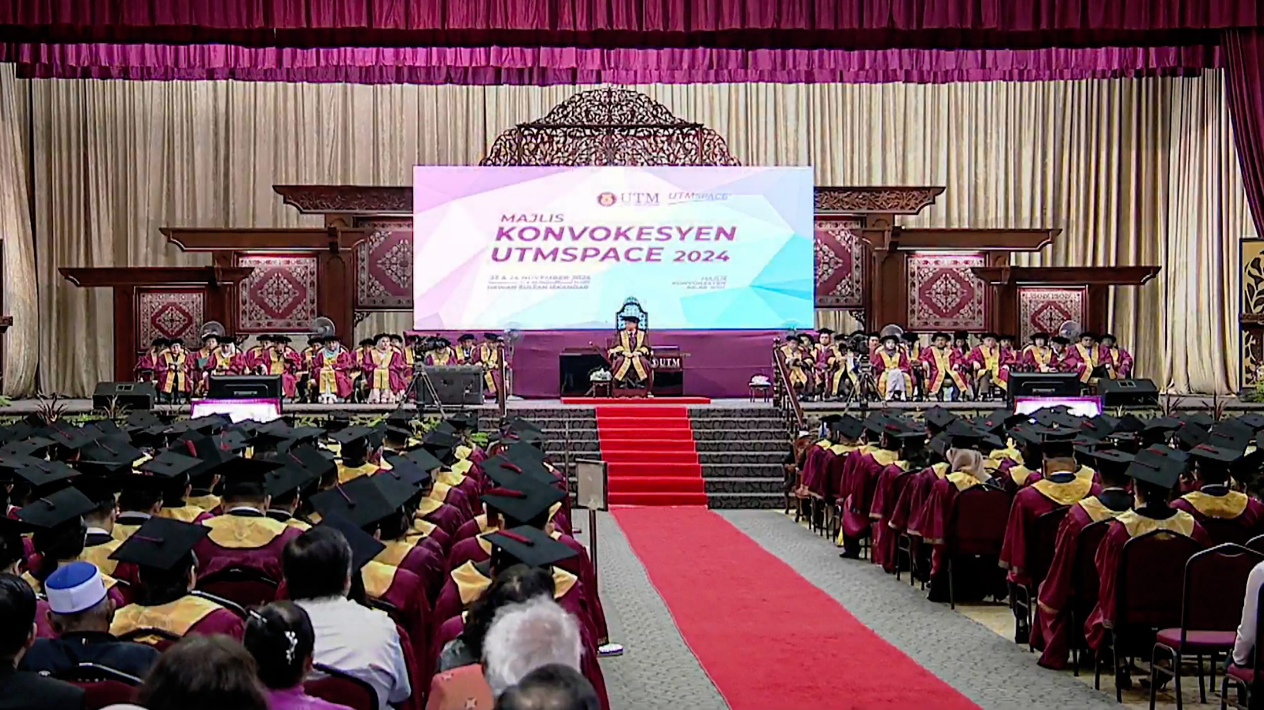 Read more about the article JOHOR PORT CELEBRATES THE FUTURE OF MARITIME LEADERSHIP AT THE PROFESSIONAL MASTER IN  PORT MANAGEMENT CONVOCATION